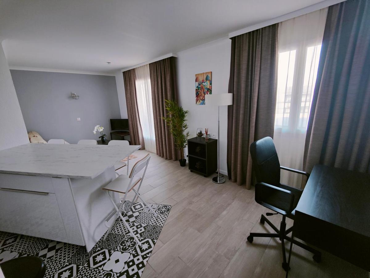 Incroyable T2 La Defense - Parking Gratuit Apartment Courbevoie Exterior foto